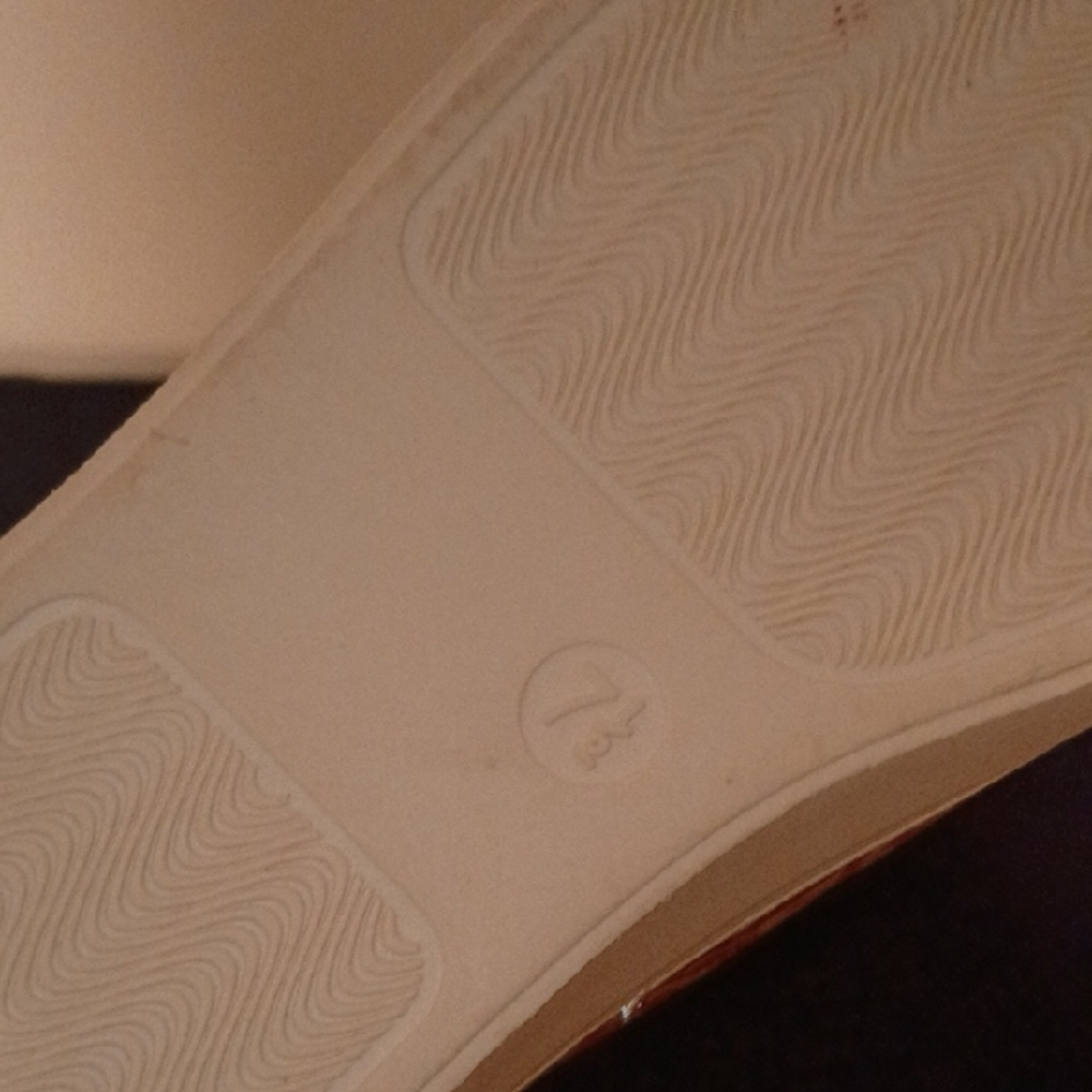 Universal Thread Brown Patterned Sneakers - image 7